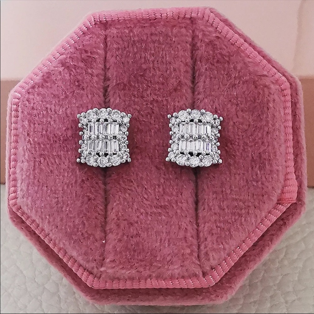 New Luxury Princess 925 Silver Diamond Earring - Picture 3 of 6
